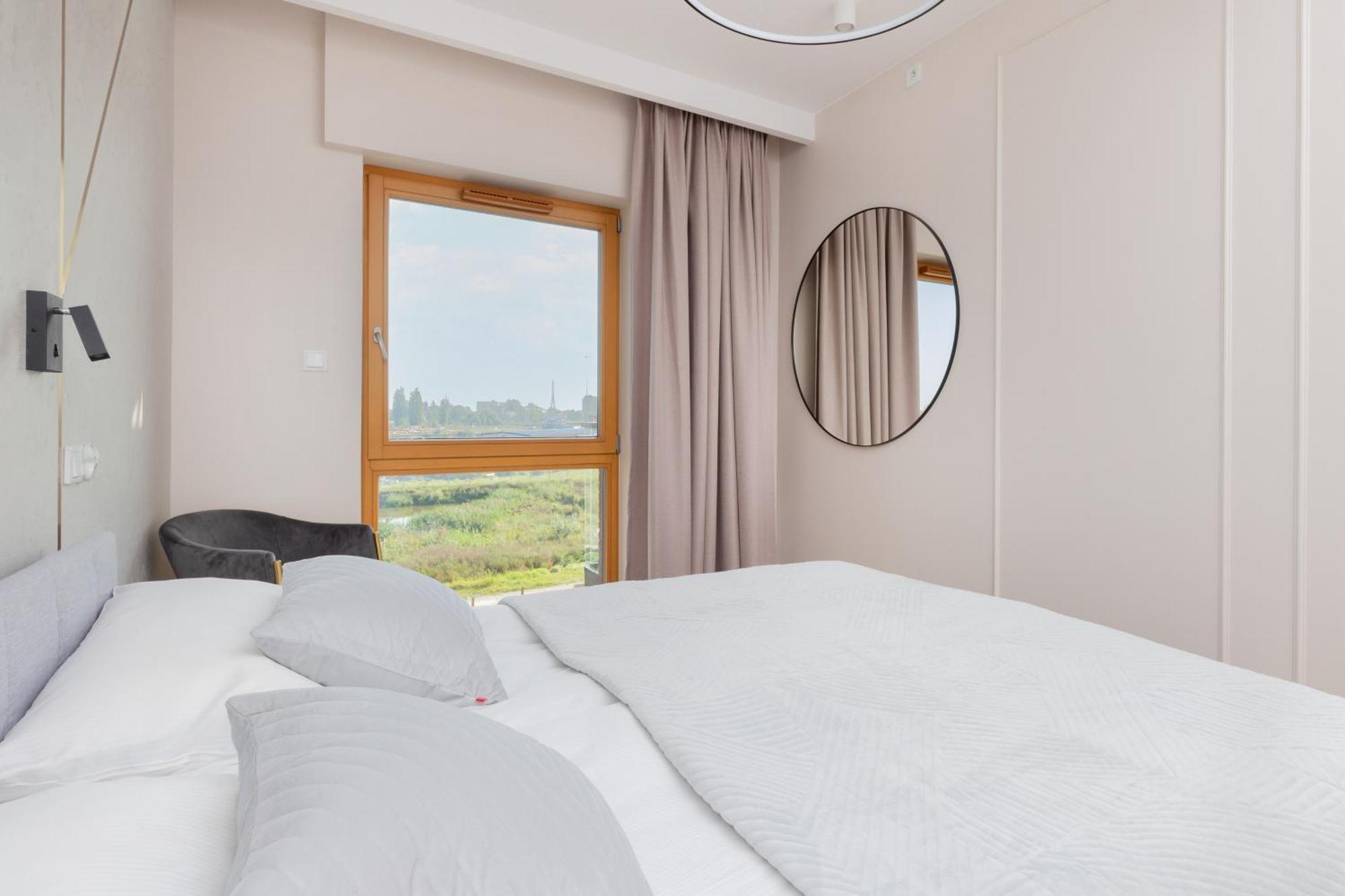 Sienna Grobla Apartment With View Of The Motlawa Terrace & Sauna, Gym By Noclegi Renters Gdansk Ngoại thất bức ảnh