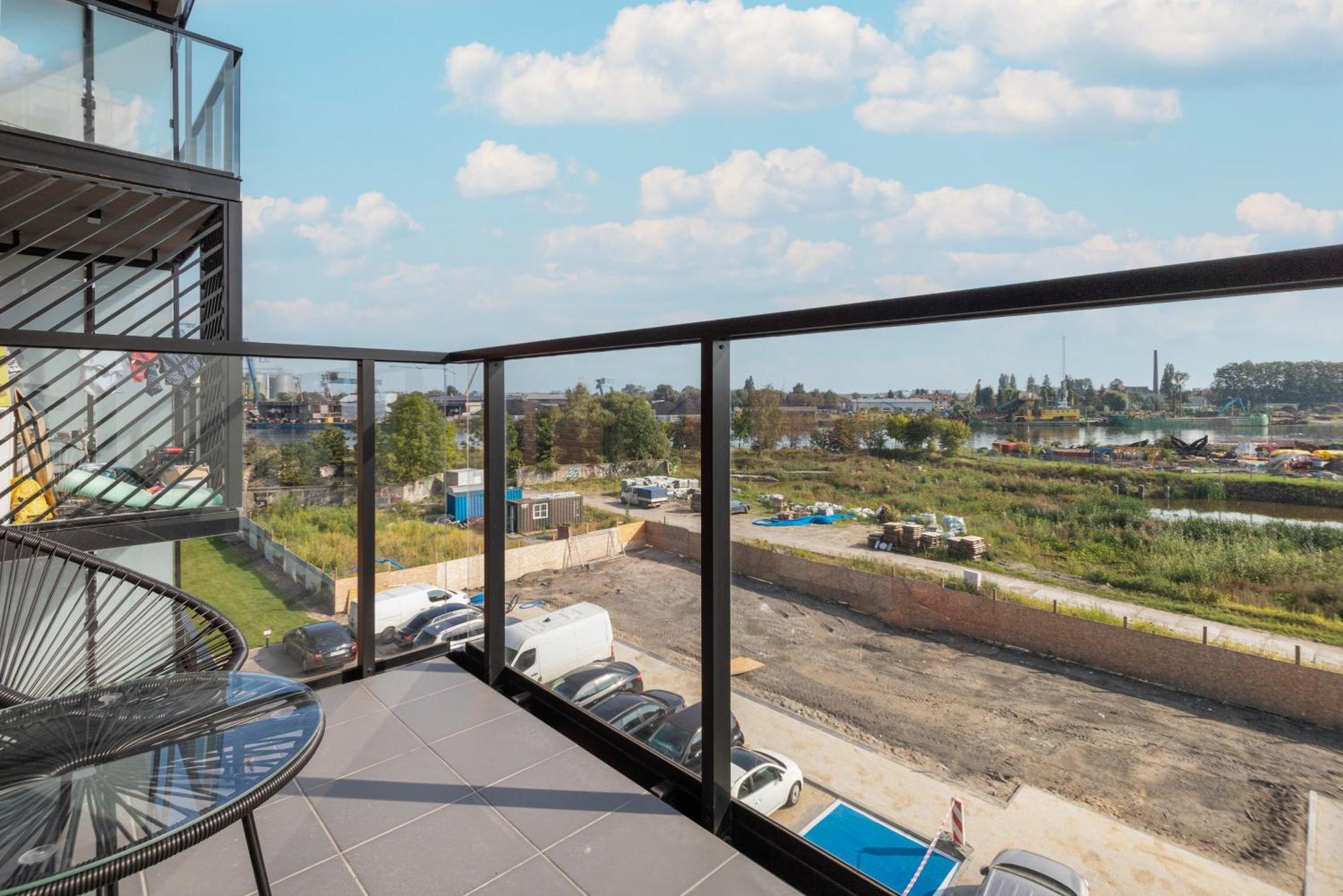 Sienna Grobla Apartment With View Of The Motlawa Terrace & Sauna, Gym By Noclegi Renters Gdansk Ngoại thất bức ảnh